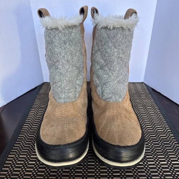 Sorel Brown and Gray Winter Boots - Picture 5 of 13